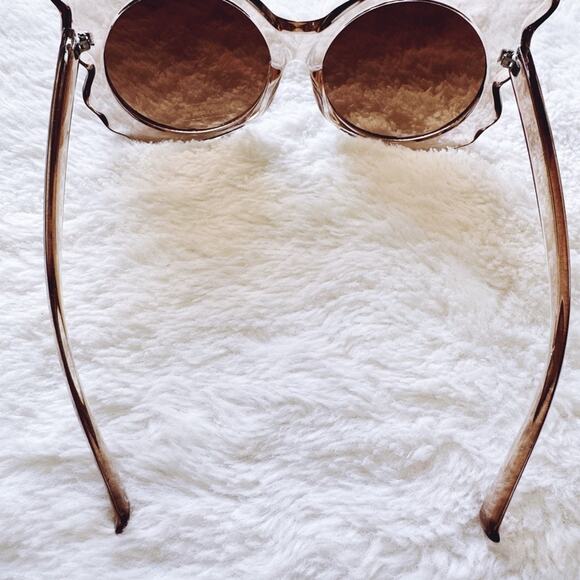 Eliza Brown Butterfly-shaped Sunglasses - Picture 9 of 13